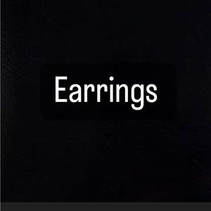 Women’s earrings